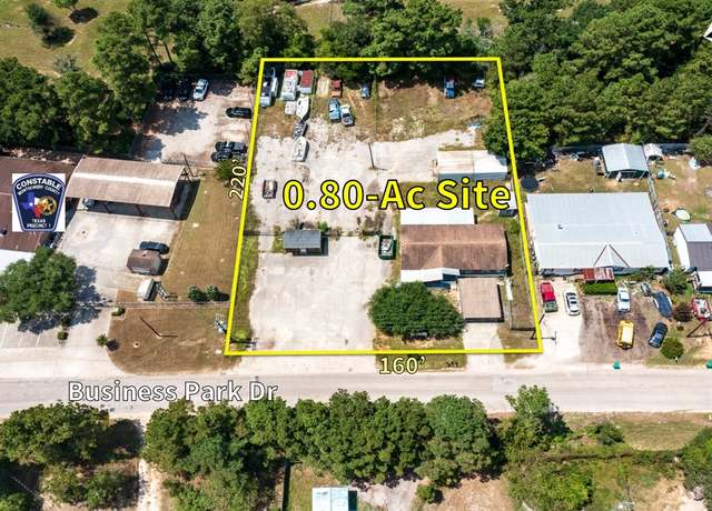 Property at 123 Business Park Dr, Willis, TX 77378, 3 beds, 2 baths