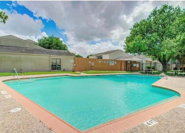 Property at 6401 Deihl Rd #1403, Houston, TX 77092, 3 beds, 2 baths