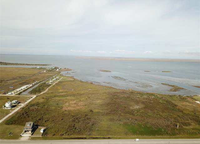 Property at 1743 Hwy 87, Gilchrist, TX 77617