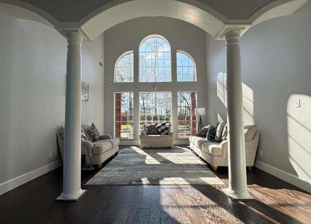 Property at 6610 Centre Place Cir, Spring, TX 77379, 6 beds, 4 baths