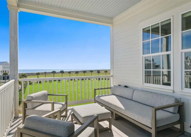 Property at 2502 Sunset Psge, Galveston, TX 77550, 3 beds, 3 baths