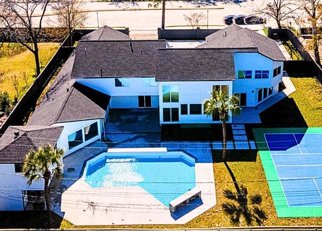 Property at 12564 Memorial Dr, Houston, TX 77024, 5 beds, 5 baths