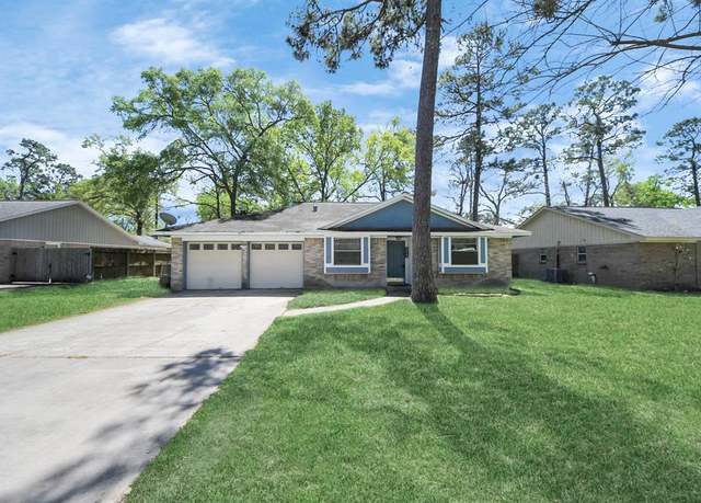 Property at 9618 Bayou Woods Dr, Baytown, TX 77521, 3 beds, 2 baths