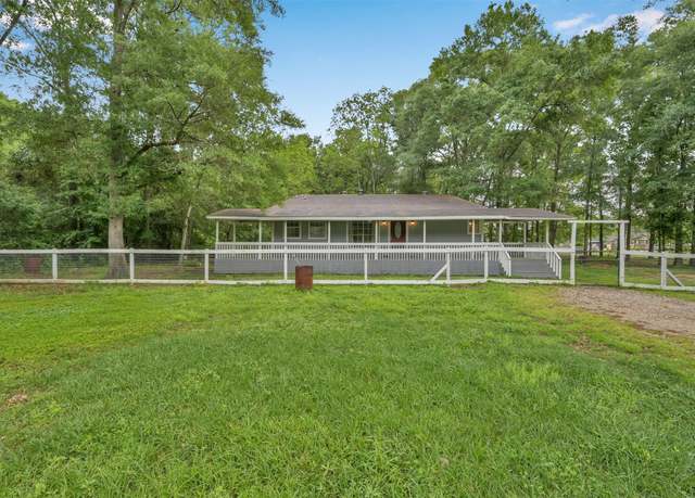 Property at 17835 Autumn Leaf Ln, New Caney, TX 77357, 4 beds, 2.5 baths