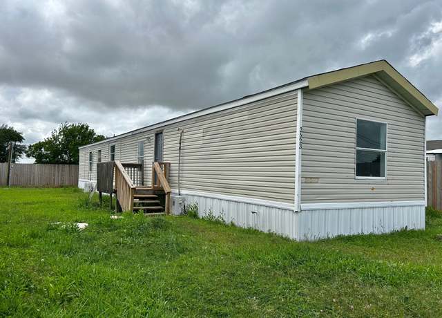 Property at 2523 Oyster Creek Bnd, Oyster Creek, TX 77541, 3 beds, 2 baths