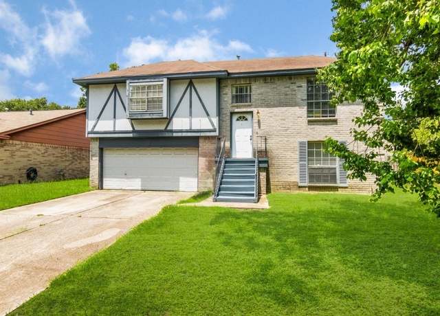 Property at 19310 Nasworthy Dr, Tomball, TX 77375, 4 beds, 2 baths