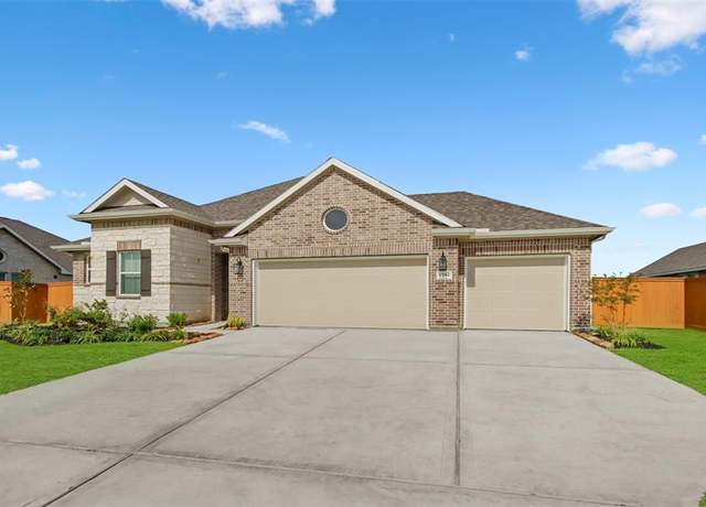 Property at 1261 Imperial Ranch Way, Dayton, TX 77535, 3 beds, 2.5 baths