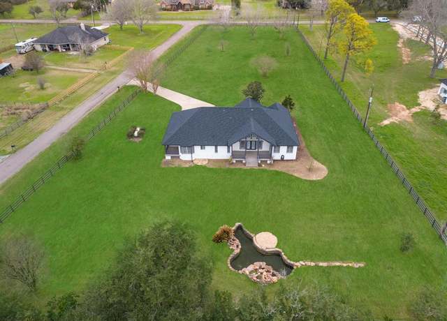 Property at 6200 Johnson Dr, Missouri City, TX 77459, 3 beds, 3.5 baths