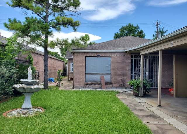 Property at 9206 Beringwood Dr, Houston, TX 77083, 3 beds, 2.5 baths
