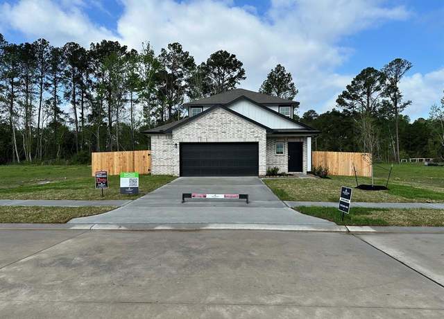 Property at 1431 Mulberry Ln, Dayton, TX 77535, 4 beds, 3 baths