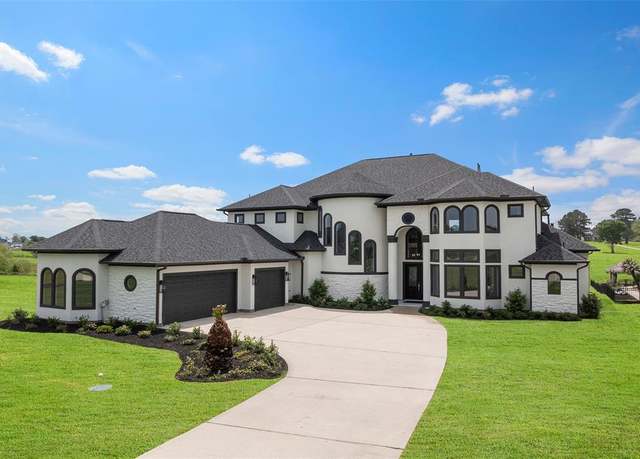 Property at 11673 Grandview Dr, Montgomery, TX 77356, 5 beds, 4.5 baths
