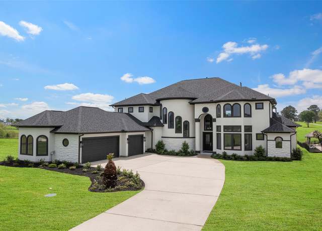 Property at 11673 Grandview Dr, Montgomery, TX 77356, 5 beds, 4.5 baths