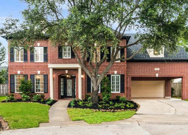 Property at 7414 Oakland Wood Ct, Humble, TX 77346, 5 beds, 3.5 baths