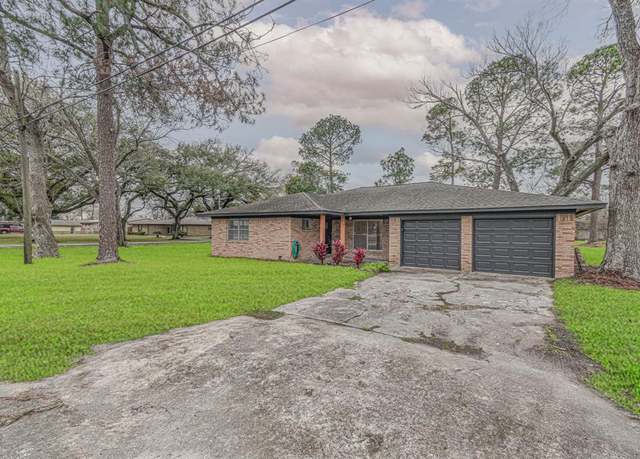 Property at 2834 Pansy St, Pasadena, TX 77503, 3 beds, 2 baths