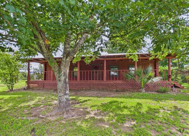 Property at 32332 W State Highway 49, Avinger, TX 75630, 2 beds, 2 baths