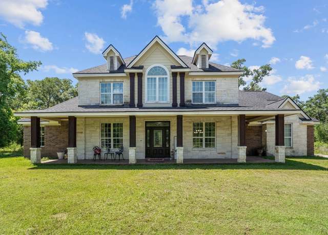 Property at 20203 Lake View Rd, Damon, TX 77430, 4 beds, 4 baths