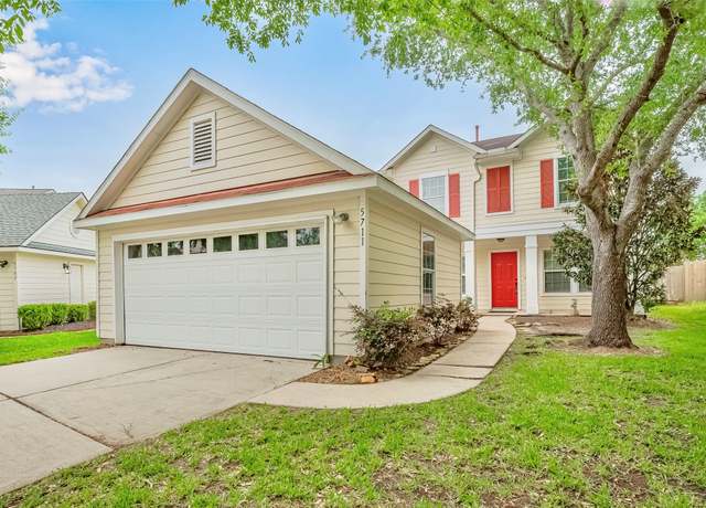 Property at 5711 Silver Oak, Missouri City, TX 77459, 3 beds, 2.5 baths