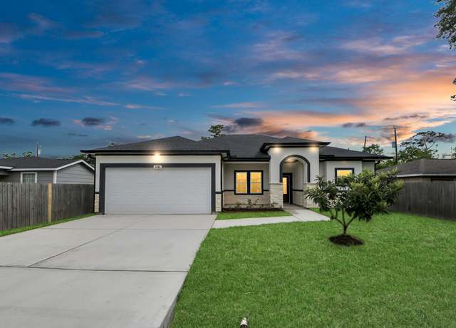 Property at 2448 Areba St, Houston, TX 77091, 3 beds, 2.5 baths