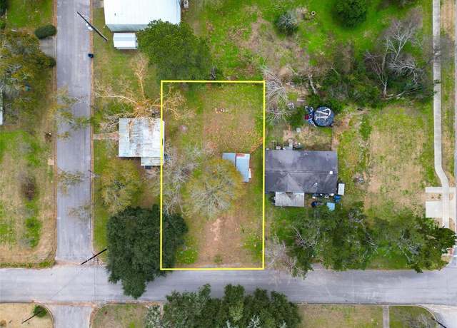 Property at 0000 Cherry St, Waller, TX 77484
