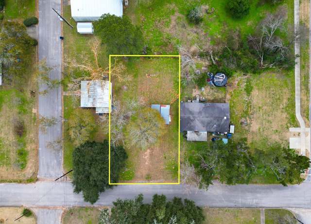 Property at 0000 Cherry St, Waller, TX 77484