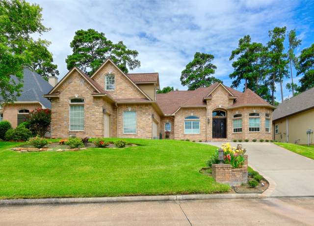 Property at 69 W Shore Ln, Montgomery, TX 77356, 3 beds, 3.5 baths