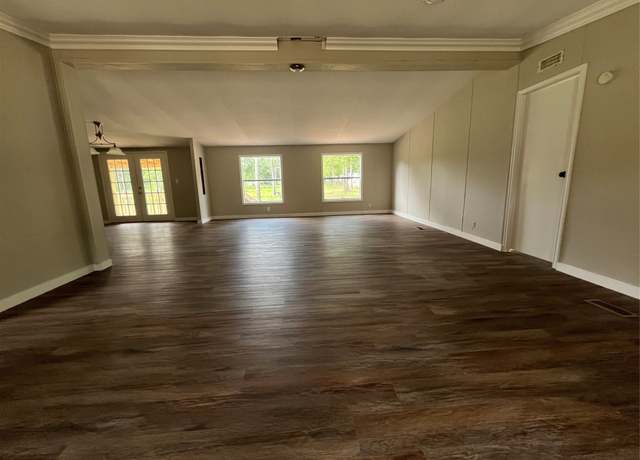 Property at 360 Jammye Dr, Cleveland, TX 77328, 4 beds, 3 baths