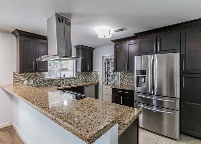Property at 5215 Beechnut St, Houston, TX 77096, 3 beds, 2 baths
