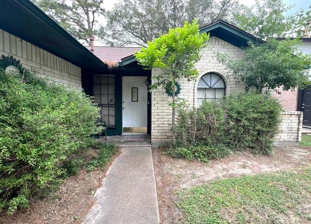 Property at 7838 Breezeway St, Houston, TX 77040, 3 beds, 1.5 baths