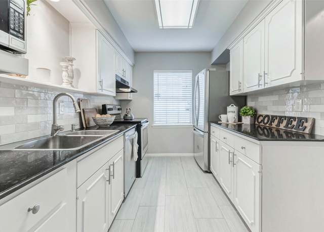 Property at 6481 Olympia Dr #74, Houston, TX 77057, 2 beds, 1.5 baths