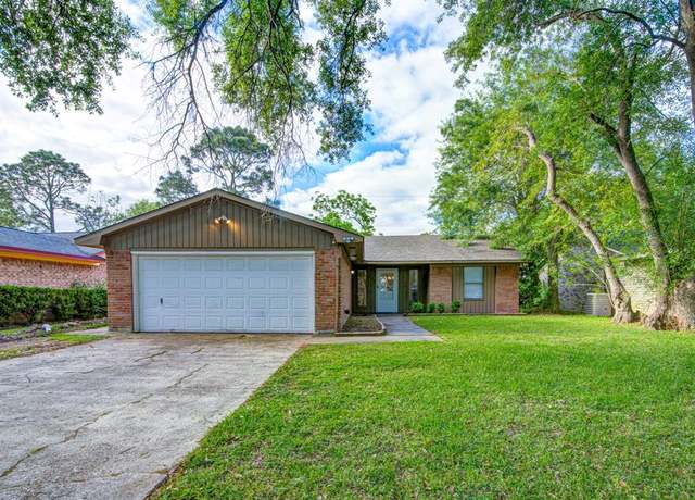 Property at 828 Noreda St, Angleton, TX 77515, 3 beds, 2 baths
