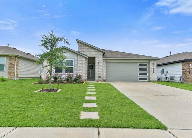 Property at 14218 Black Canyon Ln, Conroe, TX 77384, 4 beds, 3 baths