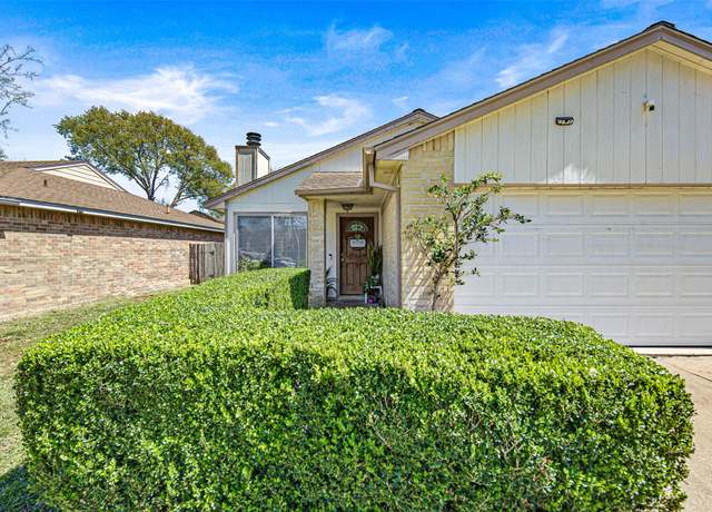 Property at 4346 Hawk Meadow Dr, Katy, TX 77449, 3 beds, 2 baths
