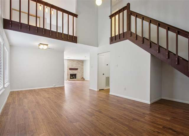 Property at 12011 Bob White Dr, Houston, TX 77035, 2 beds, 2.5 baths