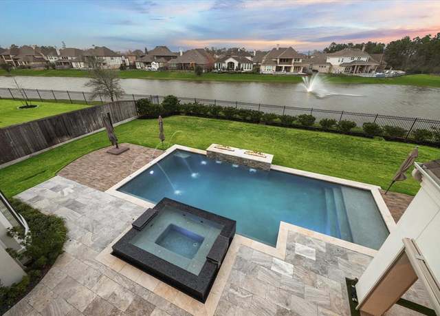 Property at 6806 E Warwick Lake Ln, Spring, TX 77389, 5 beds, 5.5 baths