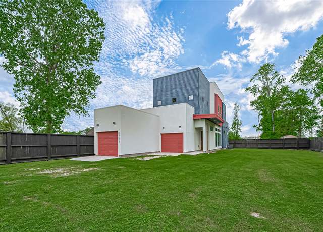 Property at 1250 Paul Quinn St, Houston, TX 77091, 3 beds, 2.5 baths