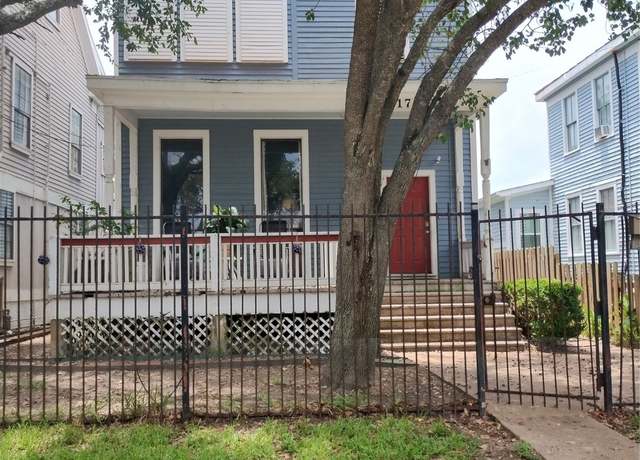 Property at 1713 Moody Ave, Galveston, TX 77550, 4 beds, 3 baths