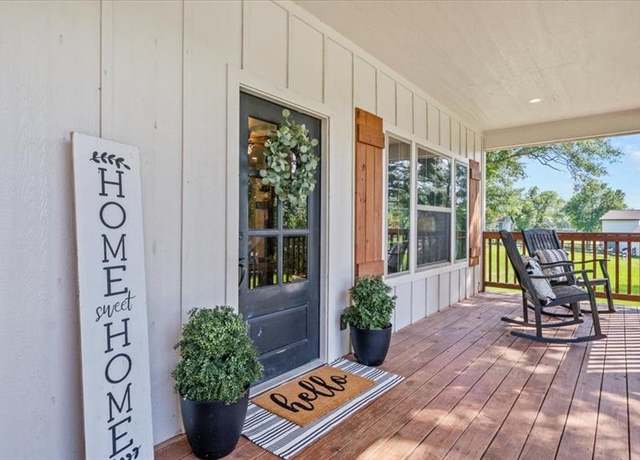 Property at 147 Wildwood Lake Dr N, Huntsville, TX 77340, 5 beds, 3.5 baths