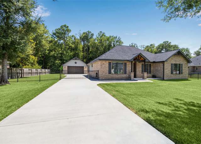 Property at 27622 N Salado Ct, Splendora, TX 77372, 4 beds, 2 baths