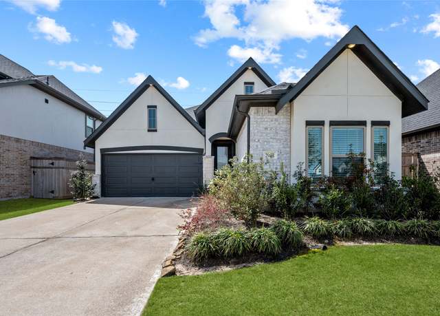 Property at 29631 Bur Creek Ln, Fulshear, TX 77441, 4 beds, 3 baths