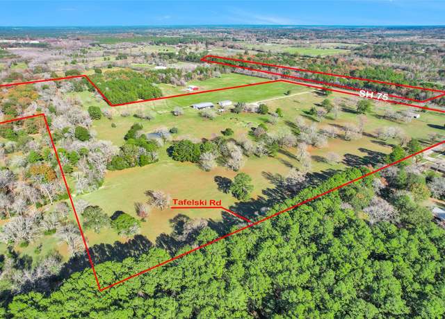 Property at 9192 Sh 75 S Hwy S, New Waverly, TX 77358, 3 beds, 2.5 baths