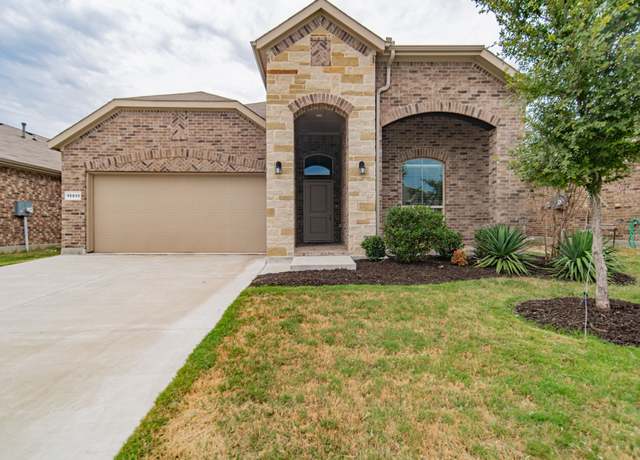 Property at 15913 Chancery Ln, Fort Worth, TX 76052, 4 beds, 3 baths