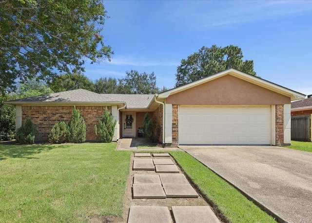 Property at 3842 Turtle Creek Dr, Port Arthur, TX 77642, 5 beds, 3 baths