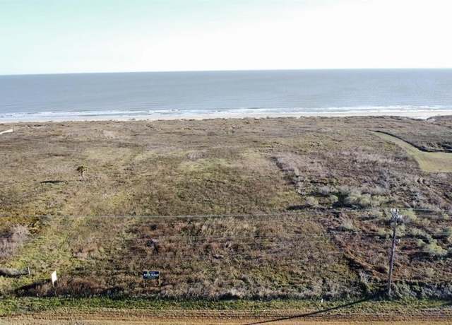Property at 952 Steinhagen Dr, Gilchrist, TX 77617
