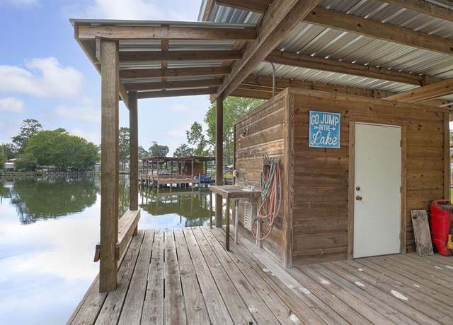 Property at 155 Cedar Pne, Livingston, TX 77351, 2 beds, 2 baths