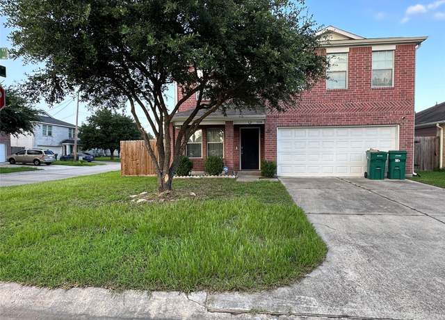 Property at 508 Birch Cluster Ct, Conroe, TX 77301, 3 beds, 2.5 baths