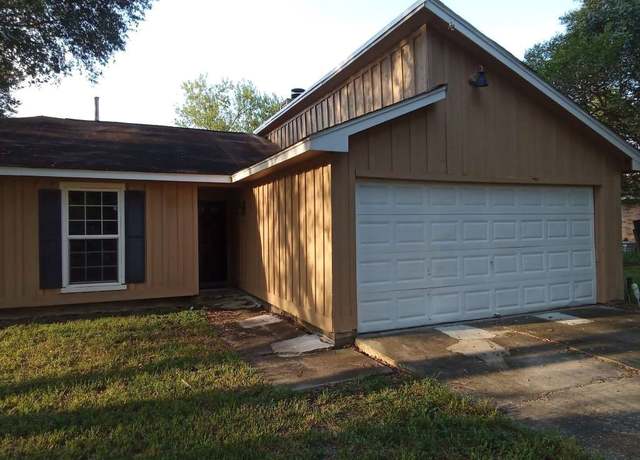 Property at 2410 Daffodil St, Highlands, TX 77562, 3 beds, 1.5 baths
