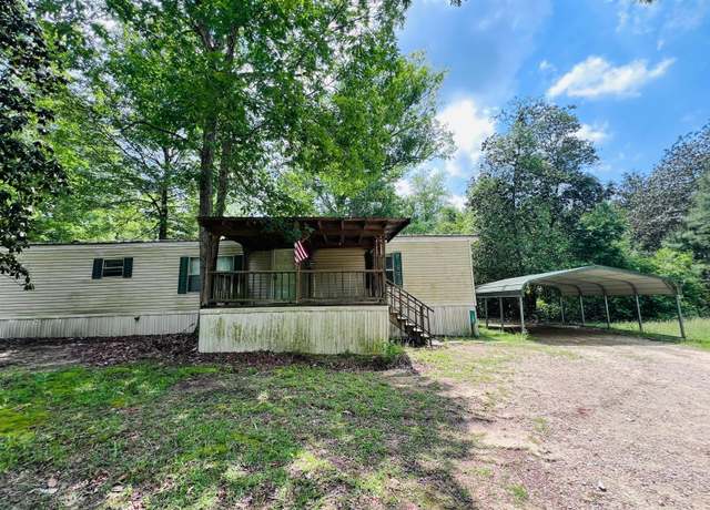 Property at 1207 Ivanhoe Estates Dr, Ivanhoe, TX 75979, 3 beds, 2 baths