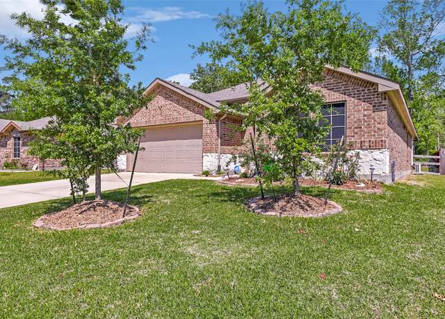 Property at 402 Rocky Ridge Dr, Anahuac, TX 77514, 4 beds, 2 baths