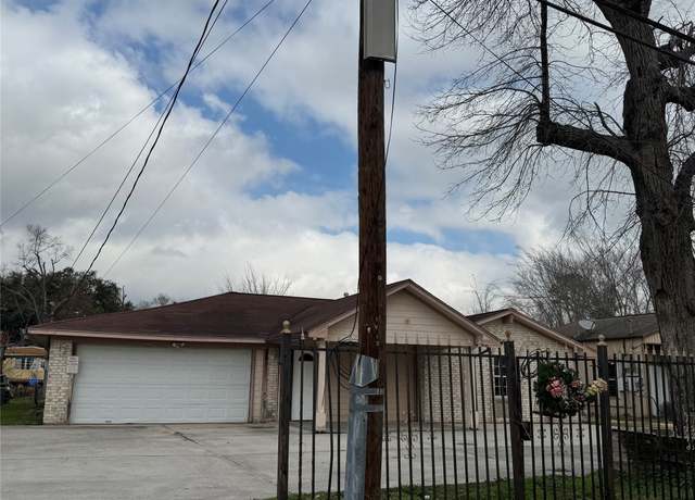 Property at 14619 Bonham St, Houston, TX 77015, 7 beds, 4 baths