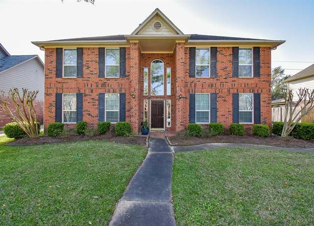 Property at 9706 Garden Row Dr, Sugar Land, TX 77498, 4 beds, 3.5 baths